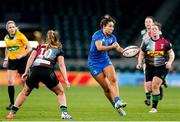 28 December 2019; Sene Naoupu of Leinster passes the ball during the Women's Rugby Friendly between Harlequins and Leinster at Twickenham Stadium in London, England. Photo by Matt Impey/Sportsfile