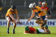 26 January 2020; Tony Kelly and Aidan McCarthy of Clare in action against Paul Coady of Carlow during the Allianz Hurling League Division 1 Group B Round 1 match between Clare and Carlow at Cusack Park in Ennis, Clare. Photo by Diarmuid Greene/Sportsfile