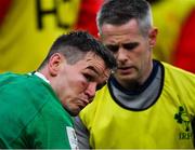8 February 2020; Jonathan Sexton of Ireland looks on with team doctor Dr Ciaran Cosgrave during the Guinness Six Nations Rugby Championship match between Ireland and Wales at Aviva Stadium in Dublin. Photo by Brendan Moran/Sportsfile