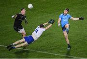 8 February 2020; Seán Bugler of Dublin in action against Monaghan's Karl O'Connell and goalkeeper Rory Beggan during the Allianz Football League Division 1 Round 3 match between Dublin and Monaghan at Croke Park in Dublin. Photo by Stephen McCarthy/Sportsfile