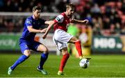 14 February 2020; Billy King of St Patrick's Athletic in action against Sam Bone of Waterford United during the SSE Airtricity League Premier Division match between St Patrick's Athletic and Waterford at Richmond Park in Dublin. Photo by Sam Barnes/Sportsfile