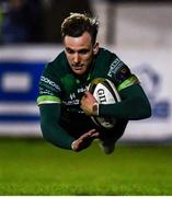 15 February 2020; John Porch of Connacht dives over to score his side's third try during the Guinness PRO14 Round 11 match between Connacht and Cardiff Blues at the Sportsground in Galway. Photo by Sam Barnes/Sportsfile