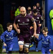 15 February 2020; Matchday mascots 8 year old Zac Farrelly, from Skerries, Dublin, and 5 year old James Redmond, from Raheny, Dublin, with Leinster captain Scott Fardy ahead of the Guinness PRO14 Round 11 match between Leinster and Toyota Cheetahs at the RDS Arena in Dublin. Photo by Ramsey Cardy/Sportsfile