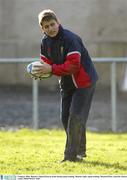 5 january 2004; Munster's Shaun Payne in action during squad training. Munster rugby squad training, Thomond Park, Limerick. Picture credit; SPORTSFILE *EDI*
