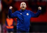 21 February 2020; St Patrick's Athletic manager Stephen O'Donnell celebrates following the SSE Airtricity League Premier Division match between Sligo Rovers and St. Patrick's Athletic at The Showgrounds in Sligo. Photo by Ben McShane/Sportsfile