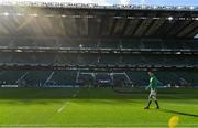 23 February 2020; Jonathan Sexton of Ireland warms up prior to the Guinness Six Nations Rugby Championship match between England and Ireland at Twickenham Stadium in London, England. Photo by Brendan Moran/Sportsfile