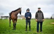 9 March 2020; Trainer Willie Mullins, right, alongside Ruby Walsh and Chacun Pour Soi ahead of the Cheltenham Racing Festival at Prestbury Park in Cheltenham, England. Photo by David Fitzgerald/Sportsfile