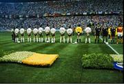 21 June 1990; The Republic of Ireland team stand for the national anthem Amhrán na bhFiann prior to the FIFA World Cup 1990 Group F match between Republic of Ireland and Netherlands at Stadio La Favorita in Palermo, Italy. Photo by Ray McManus/Sportsfile