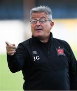 31 July 2020; Dundalk first team coach John Gill speaking to players before the SSE Airtricity League Premier Division match between Dundalk and St Patrick's Athletic at Oriel Park in Dundalk, Louth. The SSE Airtricity League Premier Division made its return today after 146 days in lockdown but behind closed doors due to the ongoing Coronavirus restrictions. Photo by Piaras Ó Mídheach/Sportsfile