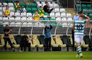 1 August 2020; Shamrock Rovers physiotherapist Tony McCarthy celebrates after Aaron McEneff scored their thrid goal during the SSE Airtricity League Premier Division match between Shamrock Rovers and Finn Harps at Tallaght Stadium in Dublin. The SSE Airtricity League Premier Division made its return this weekend after 146 days in lockdown but behind closed doors due to the ongoing Coronavirus restrictions. Photo by Stephen McCarthy/Sportsfile