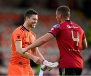 7 August 2020; Bohemians goalkeeper Stephen McGuinness, left, celebrates with team-mate Dan Casey following the SSE Airtricity League Premier Division match between Bohemians and Dundalk at Dalymount Park in Dublin. Photo by Stephen McCarthy/Sportsfile