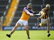 9 August 2020; Wayne Mallon of Faythe Harriers in action against James Cash of Shelmaliers during the Wexford County Senior Hurling Championship Quarter-Final match between Faythe Harriers and Shelmaliers at Chadwicks Wexford Park in Wexford. Photo by Harry Murphy/Sportsfile