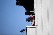 14 August 2020; Camera operator Jason O'Reilly during the SSE Airtricity League Premier Division match between Dundalk and Waterford at Oriel Park in Dundalk, Louth. Photo by Stephen McCarthy/Sportsfile