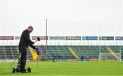 16 August 2020; Groundsman Darragh Bell erects the sideline flags ahead of the Wexford County Senior Hurling Championship Semi-Final match between Glynn-Barntown and Shelmaliers at Chadwicks Wexford Park in Wexford. Photo by Eóin Noonan/Sportsfile