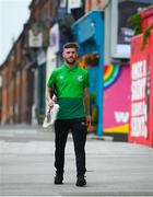 16 August 2020; Jack Byrne of Shamrock Rovers arrives ahead of the SSE Airtricity League Premier Division match between St Patrick's Athletic and Shamrock Rovers at Richmond Park in Dublin. Photo by Stephen McCarthy/Sportsfile