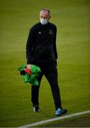 21 August 2020; Shamrock Rovers physiotherapist Tony McCarthy during the SSE Airtricity League Premier Division match between Shamrock Rovers and Shelbourne at Tallaght Stadium in Dublin. Photo by Stephen McCarthy/Sportsfile