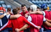 23 August 2020; Cuala manager Willie Maher speaks to his players before the Dublin County Senior A Hurling Championship Quarter-Final match between St Brigid's and Cuala at Parnell Park in Dublin. Photo by Piaras Ó Mídheach/Sportsfile
