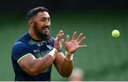 23 August 2020; Bundee Aki of Connacht warms up with the aid of a tennis ball prior to the Guinness PRO14 Round 14 match between Connacht and Ulster at Aviva Stadium in Dublin. Photo by Stephen McCarthy/Sportsfile