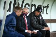 28 August 2020; Galway United manager John Caulfield with coaches Liam Kearney, left, and Johnny Glynn, right, prior to the Extra.ie FAI Cup Second Round match between Galway United and Shelbourne at Eamonn Deacy Park in Galway. Photo by Stephen McCarthy/Sportsfile