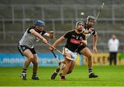 29 August 2020; Richie Hogan of Danesfort in action against Willie O’Dwyer, left, and Mark Mansfield of Mullinavat during the Kilkenny County Senior Hurling Championship Round 1 match between Danesfort and Mullinavat at UPMC Nowlan Park in Kilkenny. Photo by Seb Daly/Sportsfile