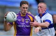 29 August 2020; Paul Mannion of Kilmacud Crokes in action against Seán Lambe of St Vincent's during the Dublin County Senior Football Championship Quarter-Final match between Kilmacud Crokes and St Vincent's at Parnell Park in Dublin. Photo by Piaras Ó Mídheach/Sportsfile