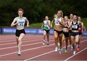 30 August 2020; Iseult O'Donnell of Raheny Shamrock AC, Dublin, left, on her way to winning the Women's 800m event during day four of the Irish Life Health National Senior and U23 Athletics Championships at Morton Stadium in Santry, Dublin. Photo by Sam Barnes/Sportsfile