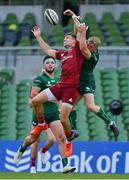30 August 2020; Shane Daly of Munster in action against Stephen Kerins of Connacht during the Guinness PRO14 Round 15 match between Munster and Connacht at the Aviva Stadium in Dublin. Photo by Brendan Moran/Sportsfile
