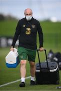 31 August 2020; Colum O’Neill, Republic of Ireland athletic therapist, during a Republic of Ireland training session at the FAI National Training Centre in Abbotstown, Dublin. Photo by Stephen McCarthy/Sportsfile