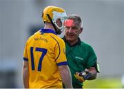 6 September 2020; Referee PJ Murray shows a red card to Conor Kelly of Na Fianna during the Dublin County Senior Hurling Championship Semi-Final match between Ballyboden St Enda's and Na Fianna at Parnell Park in Dublin. Photo by Piaras Ó Mídheach/Sportsfile