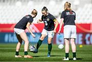 19 September 2020; Harriet Scott, centre, of Republic of Ireland during the warm up at the UEFA Women's 2021 European Championships Qualifier Group I match between Germany and Republic of Ireland at Stadion Essen in Essen, Germany. Photo by Marcel Kusch/Sportsfile