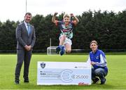 23 September 2020; Skryne GFC has been boosted with the news that it has claimed first prize in the 2020 Kellogg’s GAA Cúl Camps on-pack promotion, claiming a huge €25,000 for the club. Pictured is David Byrne from Kellogg’s, left, with former Meath football and Skryne GFC coach Trevor Giles and his 10 year old son Oisin. Photo by Matt Browne/Sportsfile