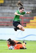 26 September 2020; Sadhbh Doyle of Peamount United in action against Rachel Kelly of Shelbourne during the Women's National League match between Shelbourne and Peamount at Tolka Park in Dublin. Photo by Stephen McCarthy/Sportsfile