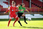 26 September 2020; Áine O’Gorman of Peamount United in action against Jess Gleeson of Shelbourne during the Women's National League match between Shelbourne and Peamount at Tolka Park in Dublin. Photo by Stephen McCarthy/Sportsfile