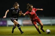 26 September 2020; Laura Shine of Cork City in action against Lauren Dwyer of Wexford Youths during the Women's National League match between Wexford Youths and Cork City at Ferrycarrig Park in Wexford. Photo by Harry Murphy/Sportsfile