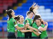 26 September 2020; Lucy McCartan, second from right, is congratulated by Peamount United team-mates, from left, Lauryn O’Callaghan, Sadhbh Doyle, Eleanor Ryan-Doyle and Áine O’Gorman after scoring their opening goal during the Women's National League match between Shelbourne and Peamount at Tolka Park in Dublin. Photo by Stephen McCarthy/Sportsfile