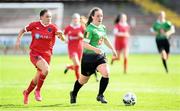 26 September 2020; Lucy McCartan of Peamount United in action against Jess Ziu of Shelbourne during the Women's National League match between Shelbourne and Peamount at Tolka Park in Dublin. Photo by Stephen McCarthy/Sportsfile