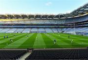 24 October 2020; Laois players warm-up before the Leinster GAA Hurling Senior Championship Quarter-Final match between Laois and Dublin at Croke Park in Dublin. Photo by Piaras Ó Mídheach/Sportsfile
