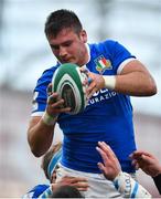 24 October 2020; Jake Polledri of Italy takes a ball in the lineout during the Guinness Six Nations Rugby Championship match between Ireland and Italy at the Aviva Stadium in Dublin. Due to current restrictions laid down by the Irish government to prevent the spread of coronavirus and to adhere to social distancing regulations, all sports events in Ireland are currently held behind closed doors. Photo by Brendan Moran/Sportsfile