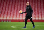28 October 2020; Gary Rogers during a Dundalk Training Session at the Emirates Stadium in London, England. Photo by Ben McShane/Sportsfile