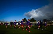 31 October 2020; Galway United players warm up on the training pitch beside the car park prior to the SSE Airtricity League First Division Play-off Semi-Final match between Bray Wanderers and Galway United at the Carlisle Grounds in Bray, Wicklow. Photo by Eóin Noonan/Sportsfile