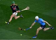 31 October 2020; Liam Rushe of Dublin blocks a clearance by Eoin Murphy of Kilkenny, breaking his hurl, during the Leinster GAA Hurling Senior Championship Semi-Final match between Dublin and Kilkenny at Croke Park in Dublin. Photo by Ramsey Cardy/Sportsfile