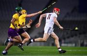 31 October 2020; Joe Canning of Galway in action against Damien Reck and Shaun Murphy of Wexford during the Leinster GAA Hurling Senior Championship Semi-Final match between Galway and Wexford at Croke Park in Dublin. Photo by Ray McManus/Sportsfile