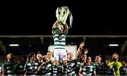 4 November 2020; Shamrock Rovers captain Ronan Finn lifts the SSE Airtricity League Premier Division trophy with his team-mates following their match against St Patrick's Athletic at Tallaght Stadium in Dublin. Photo by Stephen McCarthy/Sportsfile