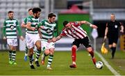 7 November 2020; Adam Hammill of Derry City in action against Dylan Watts, centre, and Roberto Lopes of Shamrock Rovers during the SSE Airtricity League Premier Division match between Shamrock Rovers and Derry City at Tallaght Stadium in Dublin. Photo by Seb Daly/Sportsfile