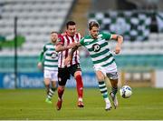 7 November 2020; Lee Grace of Shamrock Rovers in action against Adam Hammill of Derry City during the SSE Airtricity League Premier Division match between Shamrock Rovers and Derry City at Tallaght Stadium in Dublin. Photo by Seb Daly/Sportsfile