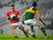8 November 2020; Sean Powter of Cork in action against David Moran of Kerry during the Munster GAA Football Senior Championship Semi-Final match between Cork and Kerry at Páirc Uí Chaoimh in Cork. Photo by Eóin Noonan/Sportsfile
