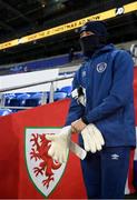 14 November 2020; Darren Randolph making his way out to the pitch prior to a Republic of Ireland training session at Cardiff City Stadium in Cardiff, Wales. Photo by Stephen McCarthy/Sportsfile
