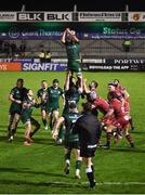 14 November 2020; Jarrad Butler of Connacht fails to win possession from a lineout during the Guinness PRO14 match between Connacht and Scarlets at Sportsground in Galway. Photo by David Fitzgerald/Sportsfile