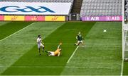 15 November 2020; Kevin Flynn of Kildare has a shot on goal which hits the crossbar during the Leinster GAA Football Senior Championship Semi-Final match between Kildare and Meath at Croke Park in Dublin. Photo by Eóin Noonan/Sportsfile