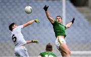 15 November 2020; Bryan Menton of Meath in action against David Hyland of Kildare during the Leinster GAA Football Senior Championship Semi-Final match between Kildare and Meath at Croke Park in Dublin. Photo by Piaras Ó Mídheach/Sportsfile